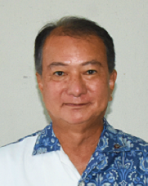 伊波一男副議長