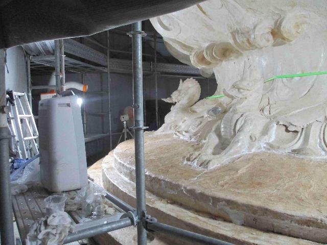 原型下部(台座)の補修状況1
